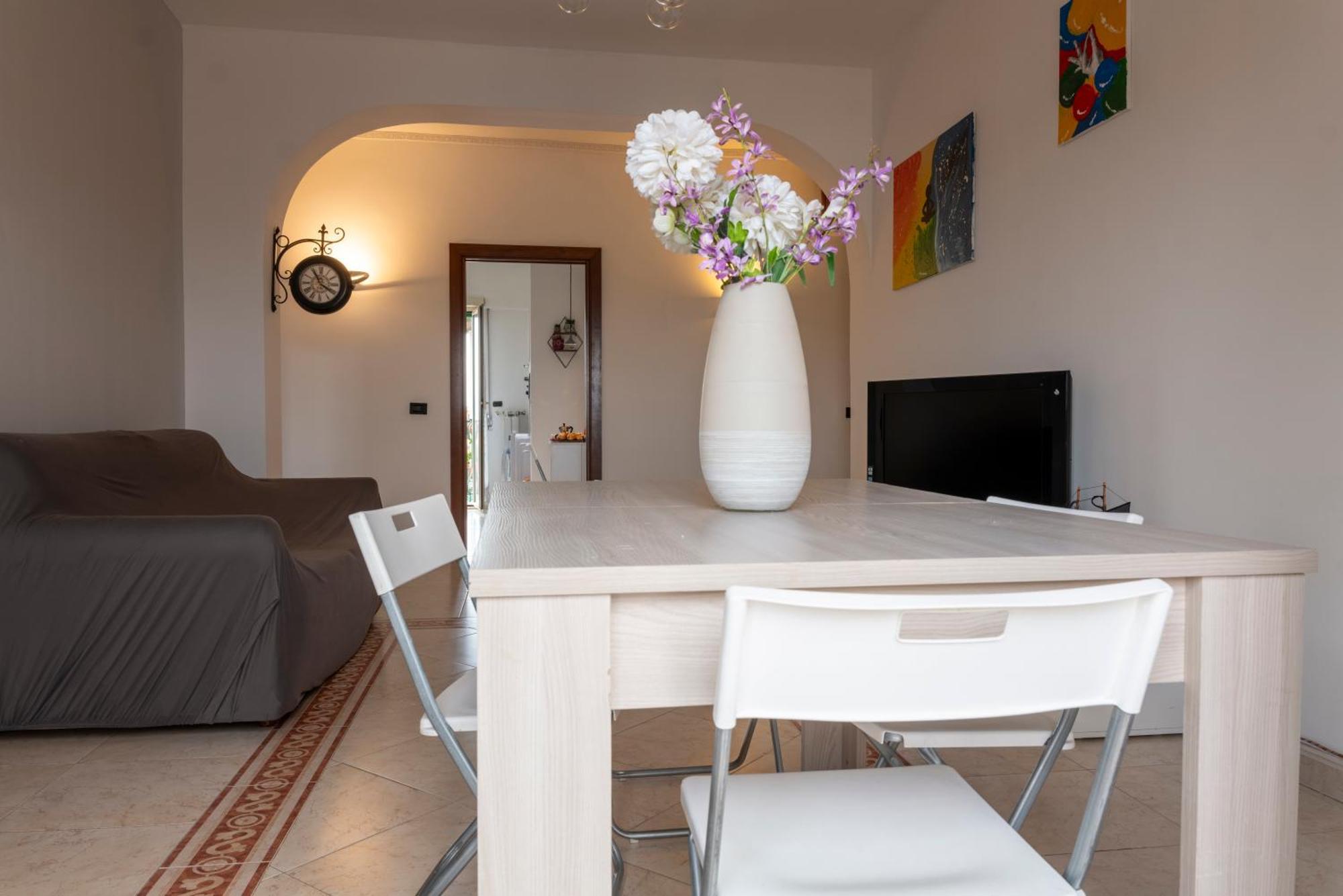 Saba'S House Apartment Naples Exterior photo